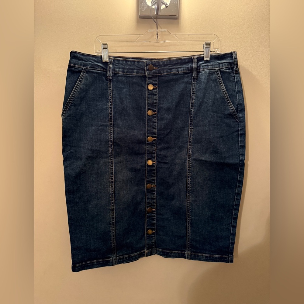 Esteez Button Front Denim Pencil Skirt | Modest Jean Skirt | Dark Wash Size 14